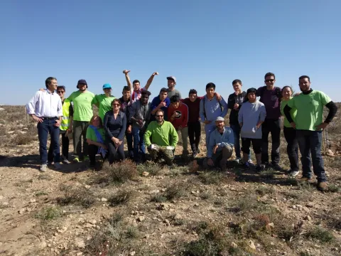 Equipo voluntarios y el candil